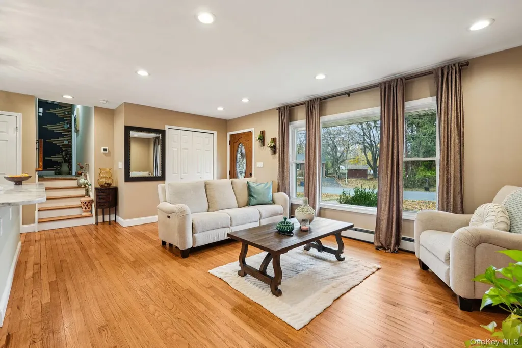 3 Garden Drive New Windsor NY 12553