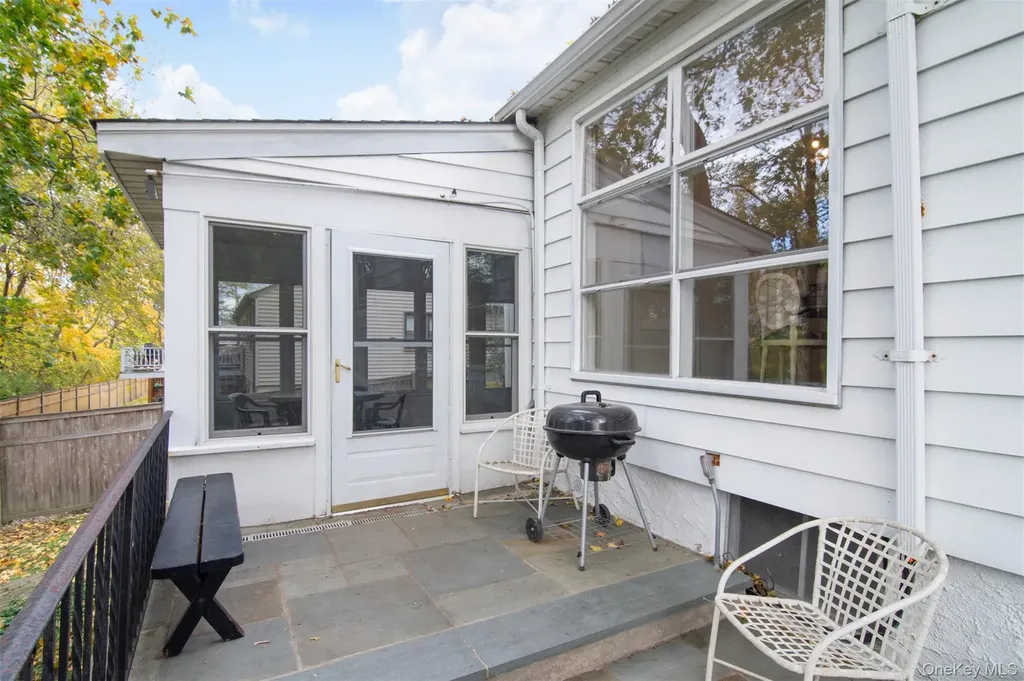 18 Eldredge Place Dobbs Ferry NY 10522