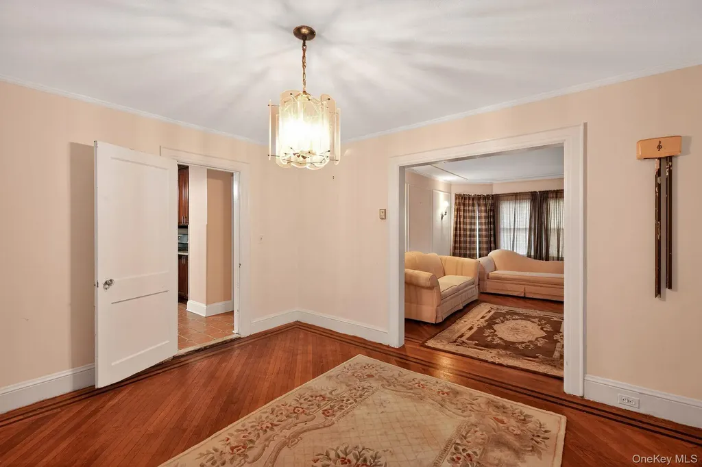 82 E Clinton Avenue Roosevelt NY 11575