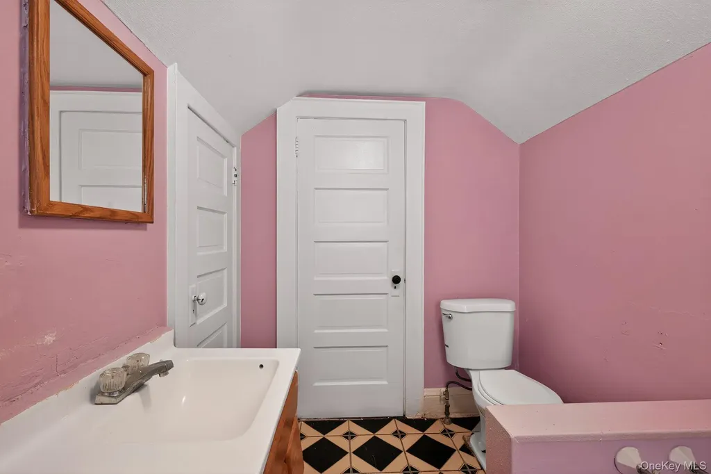 82 E Clinton Avenue Roosevelt NY 11575