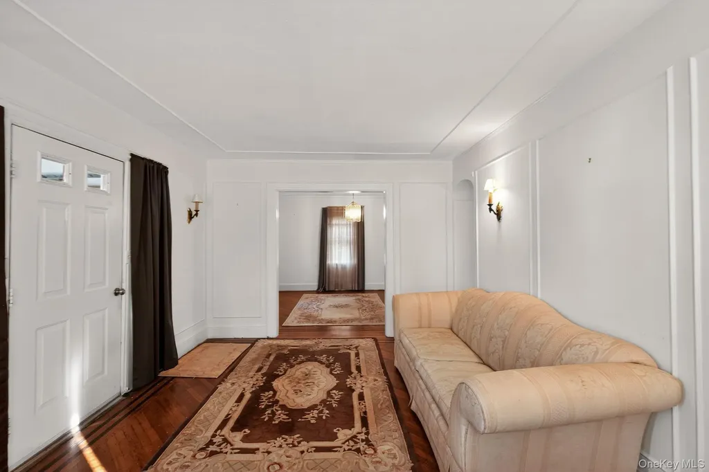 82 E Clinton Avenue Roosevelt NY 11575
