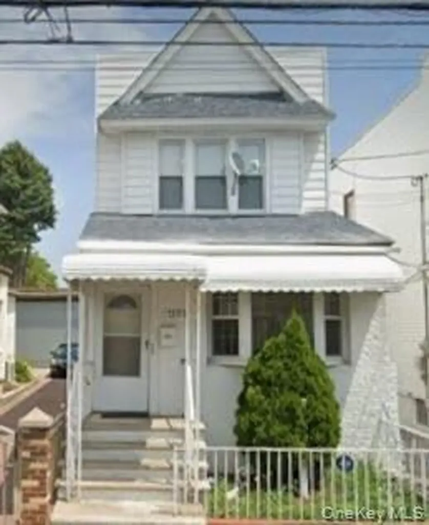 1153 E 40th Street Brooklyn NY 11210