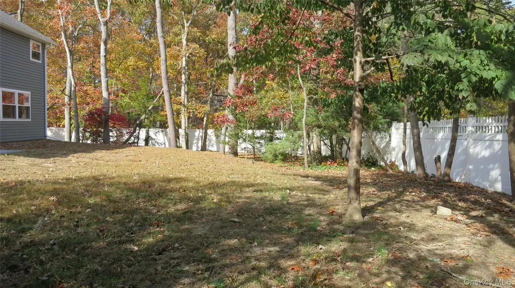 1 Eliot Drive Lake Grove NY 11755