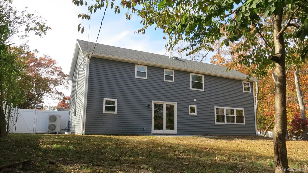 1 Eliot Drive Lake Grove NY 11755