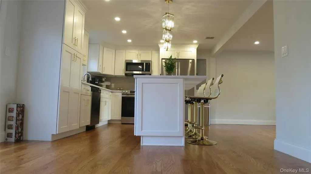 1 Eliot Drive Lake Grove NY 11755