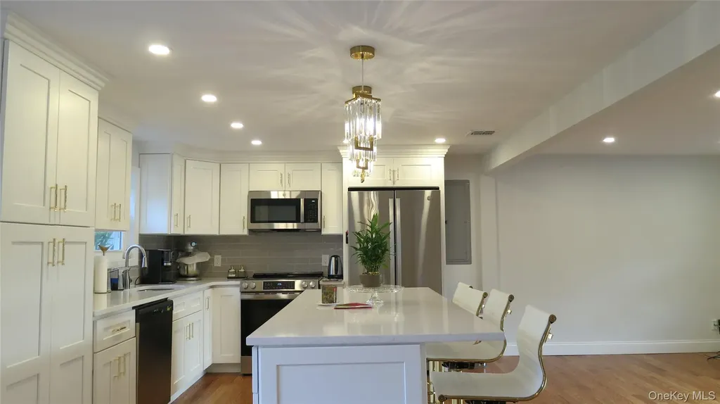 1 Eliot Drive Lake Grove NY 11755