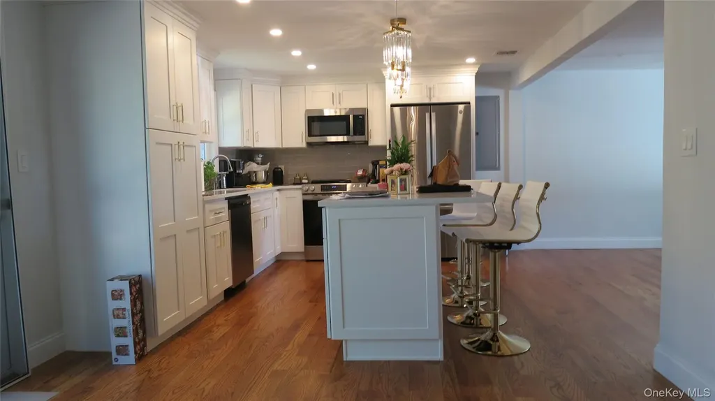 1 Eliot Drive Lake Grove NY 11755