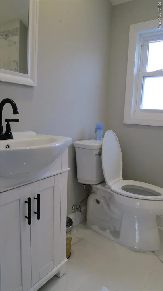 1 Eliot Drive Lake Grove NY 11755