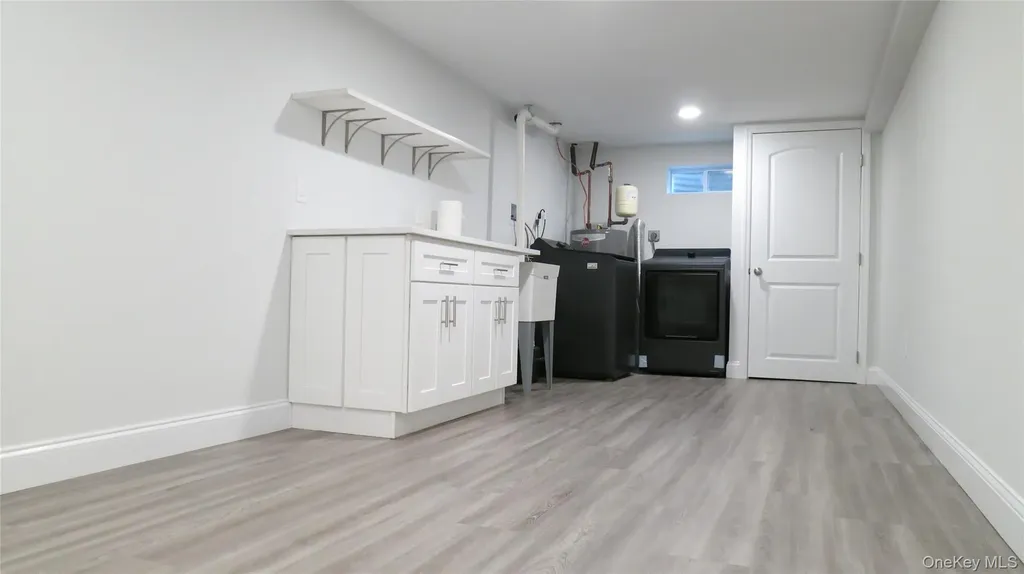 1 Eliot Drive Lake Grove NY 11755