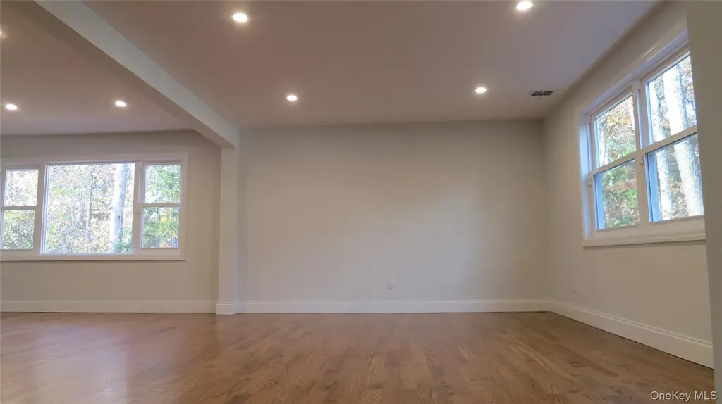 1 Eliot Drive Lake Grove NY 11755