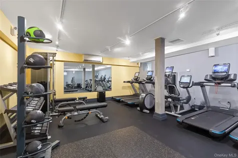 73-12 35th Avenue Jackson Heights NY 11372