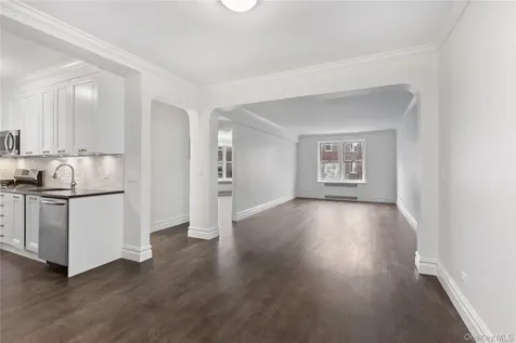 73-12 35th Avenue Jackson Heights NY 11372