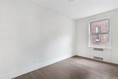 73-12 35th Avenue Jackson Heights NY 11372
