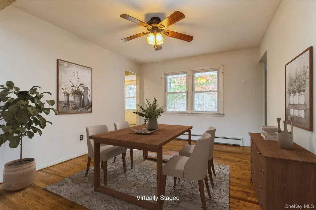 15 Mobrey Lane Smithtown NY 11787