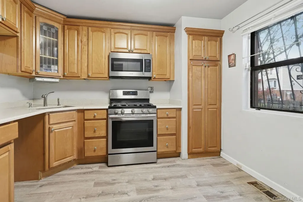 795 Jackson Avenue Bronx NY 10456