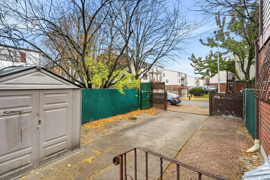 795 Jackson Avenue Bronx NY 10456