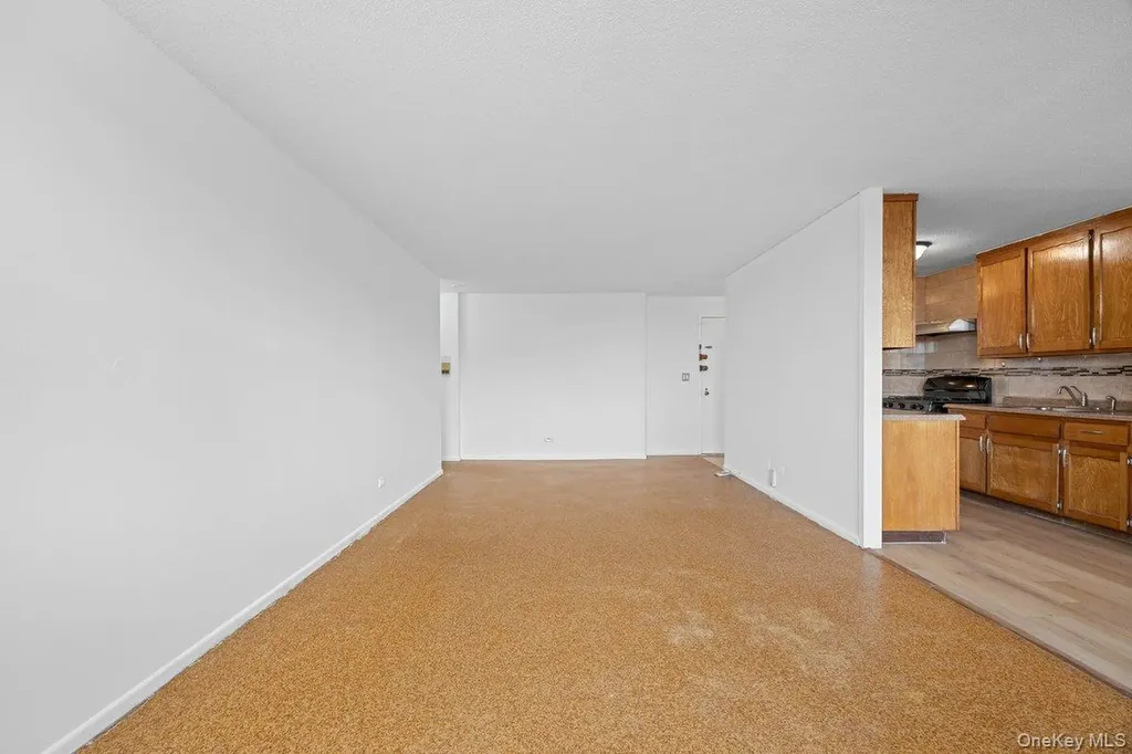 1966 Newbold Avenue Bronx NY 10472