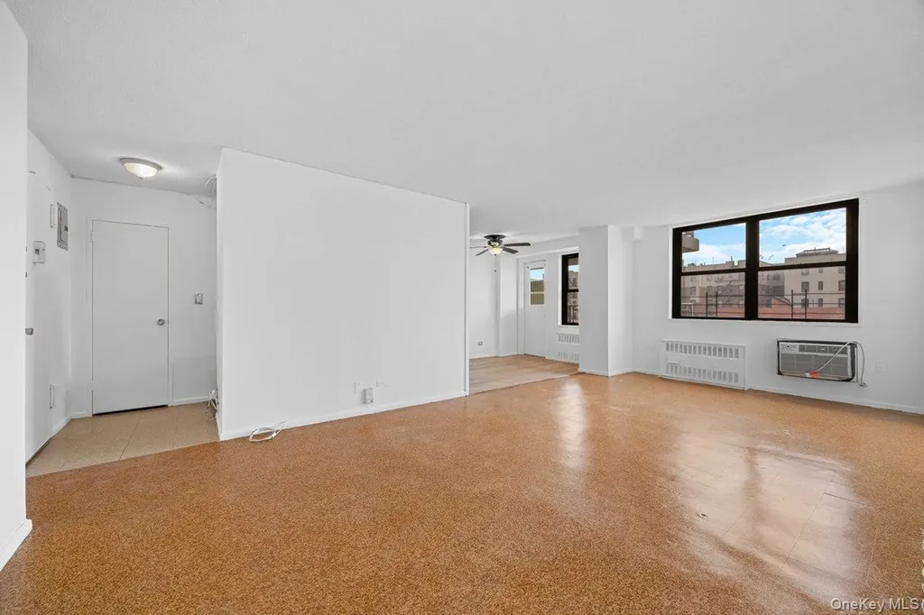 1966 Newbold Avenue Bronx NY 10472
