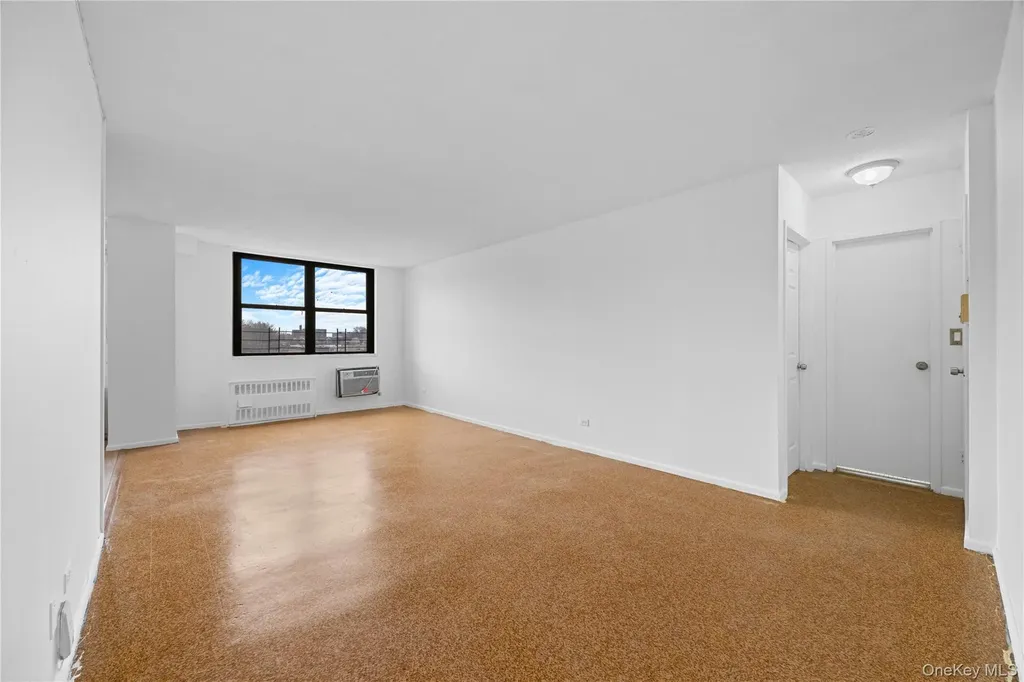 1966 Newbold Avenue Bronx NY 10472