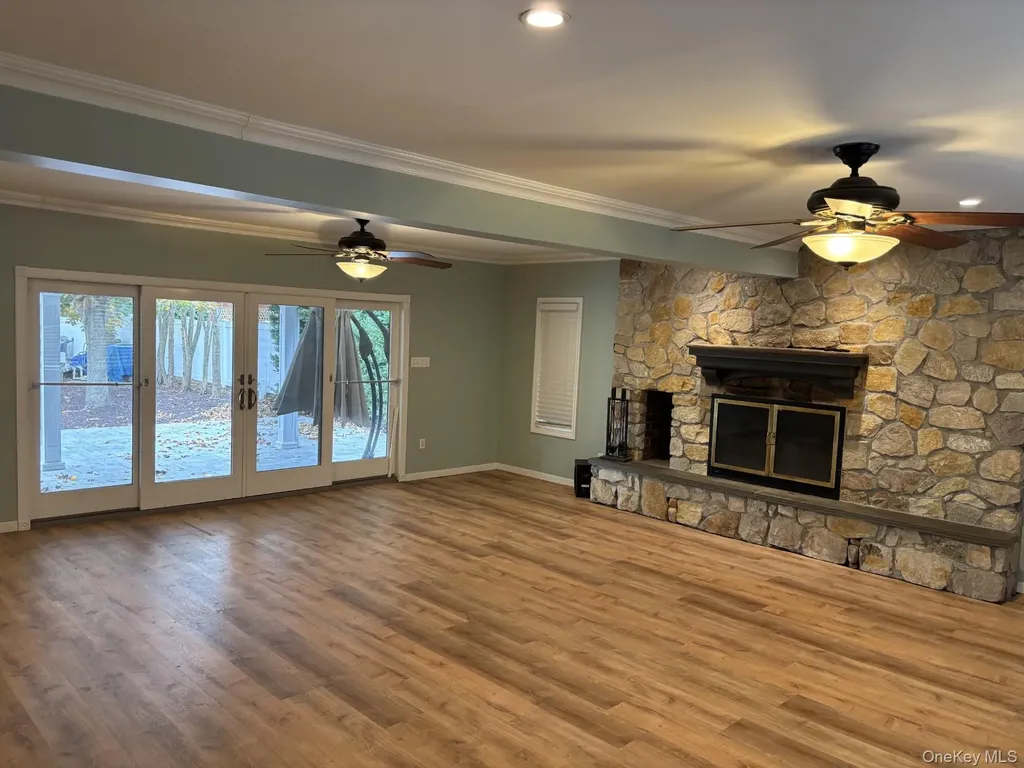 71 Maple Avenue Bethpage NY 11714