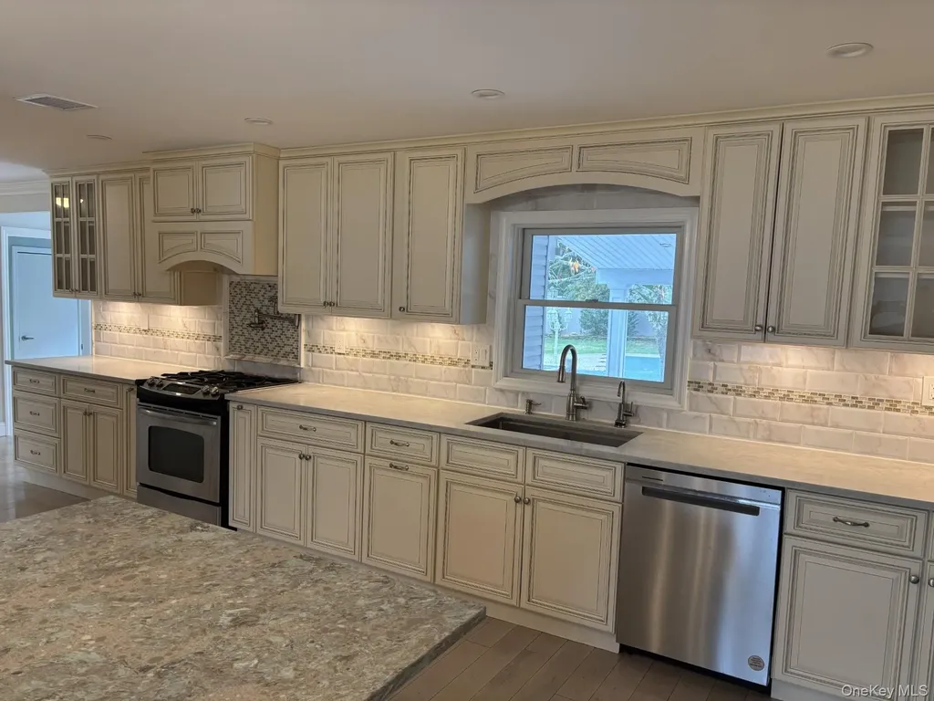 71 Maple Avenue Bethpage NY 11714