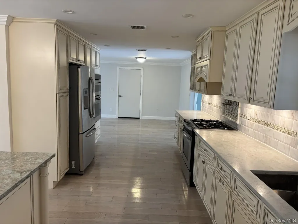 71 Maple Avenue Bethpage NY 11714