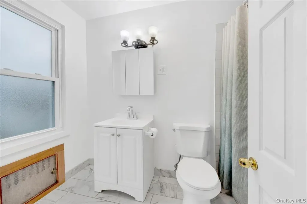 14 Bartels Place New Rochelle NY 10801