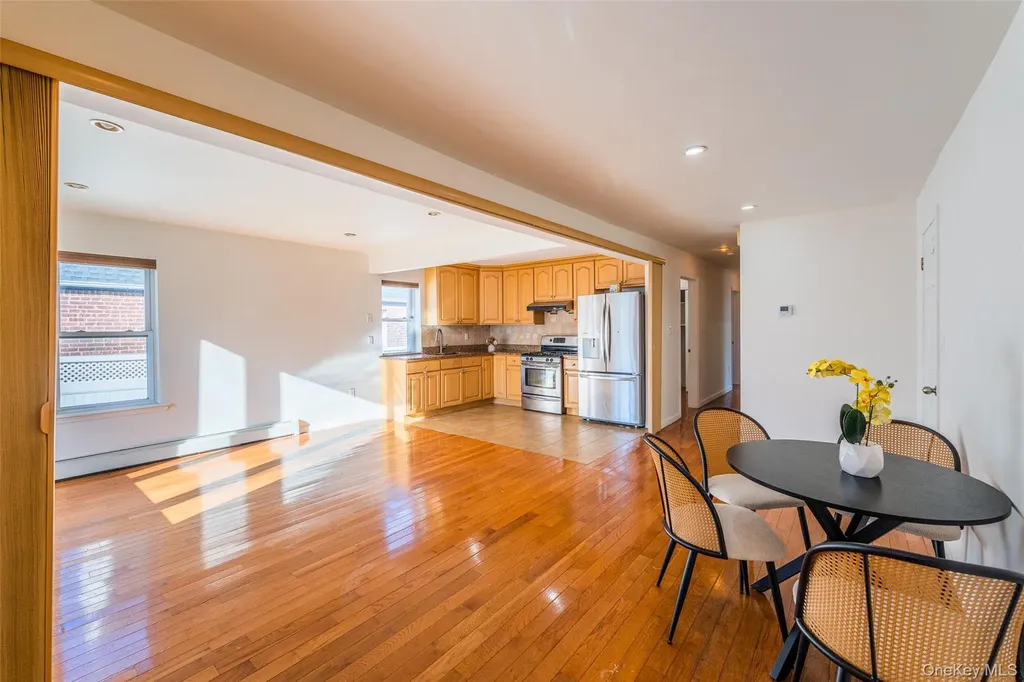 24563 61st Avenue Little Neck NY 11362