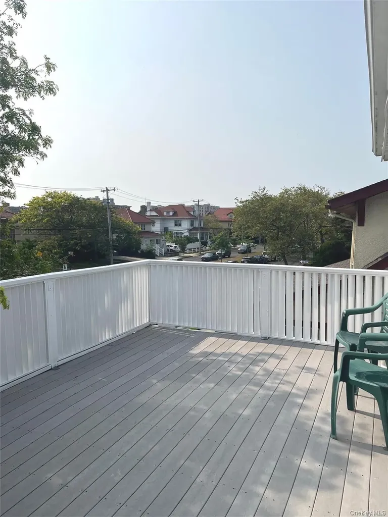 307 Magnolia Boulevard Long Beach NY 11561