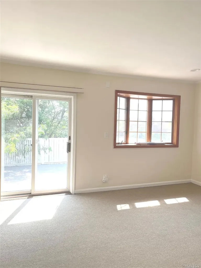 307 Magnolia Boulevard Long Beach NY 11561