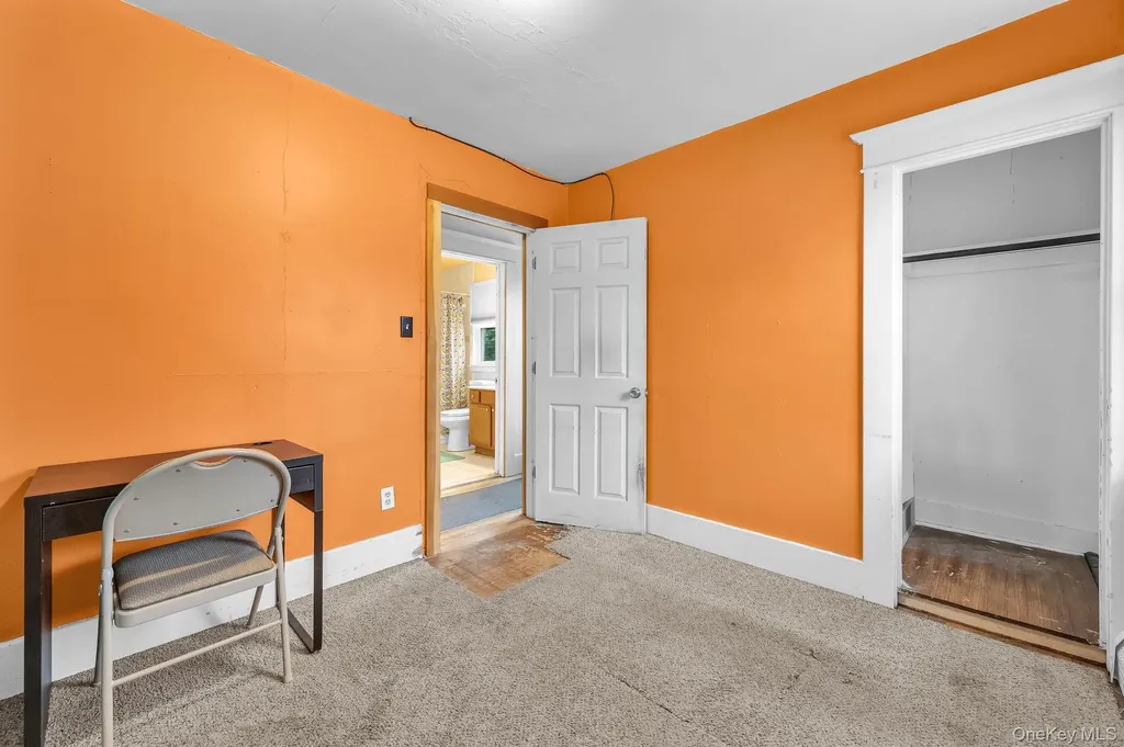 4 3rd Avenue East Islip NY 11730