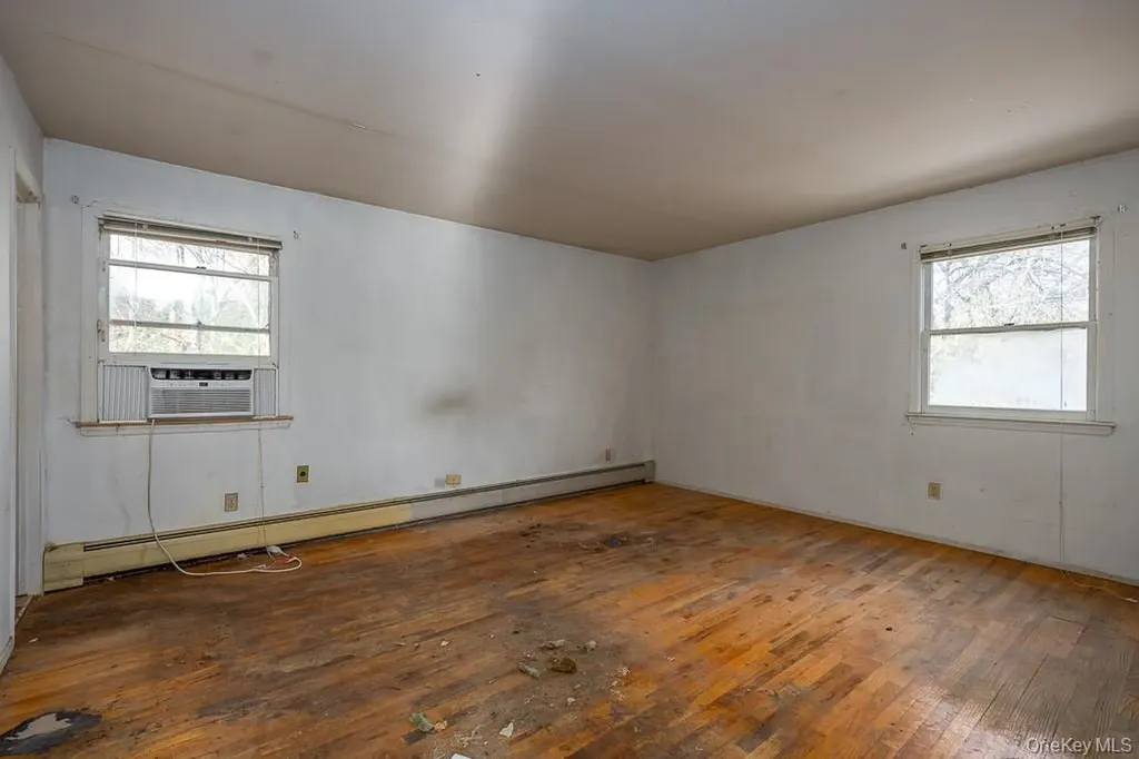 2 Deborah Lane Valley Cottage NY 10989