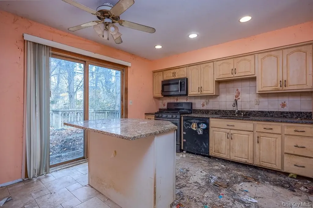 2 Deborah Lane Valley Cottage NY 10989