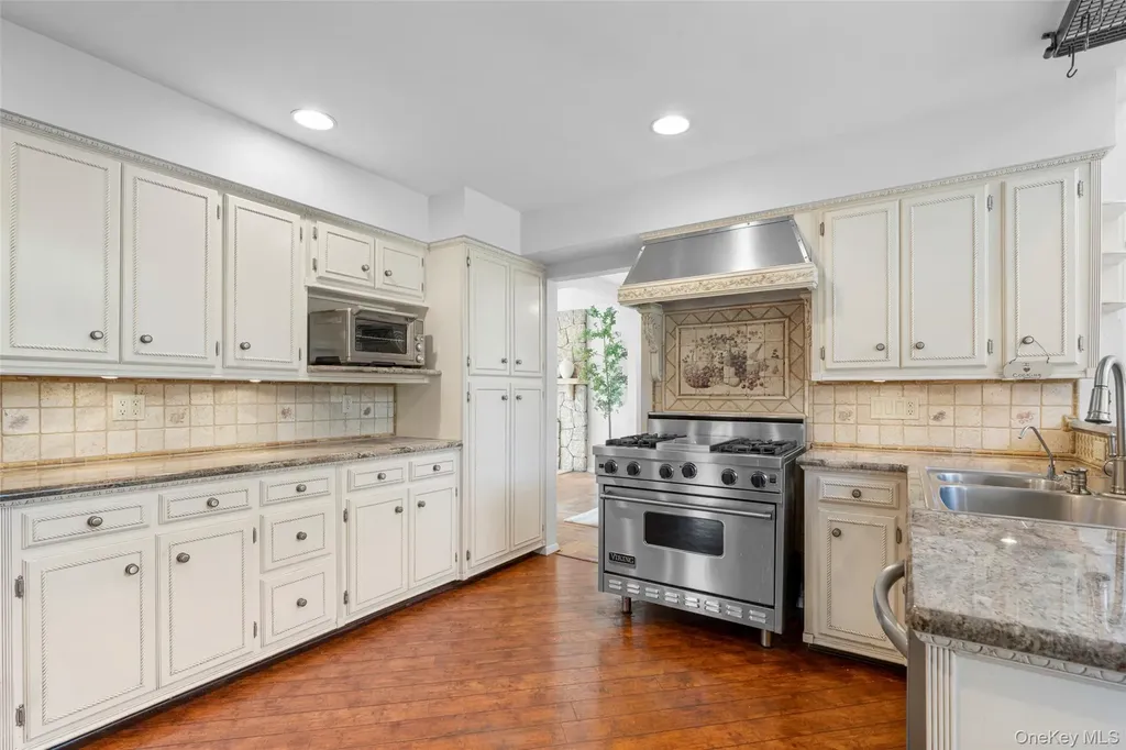 226 Guion Drive Mamaroneck NY 10543