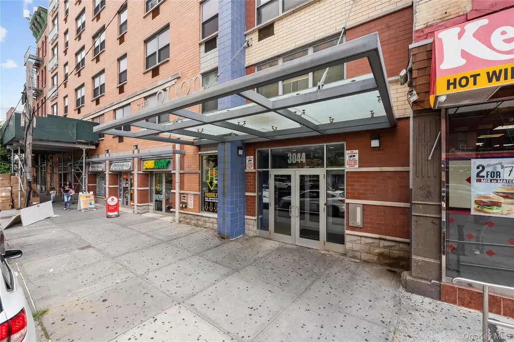 3044 3rd Avenue Bronx NY 10451