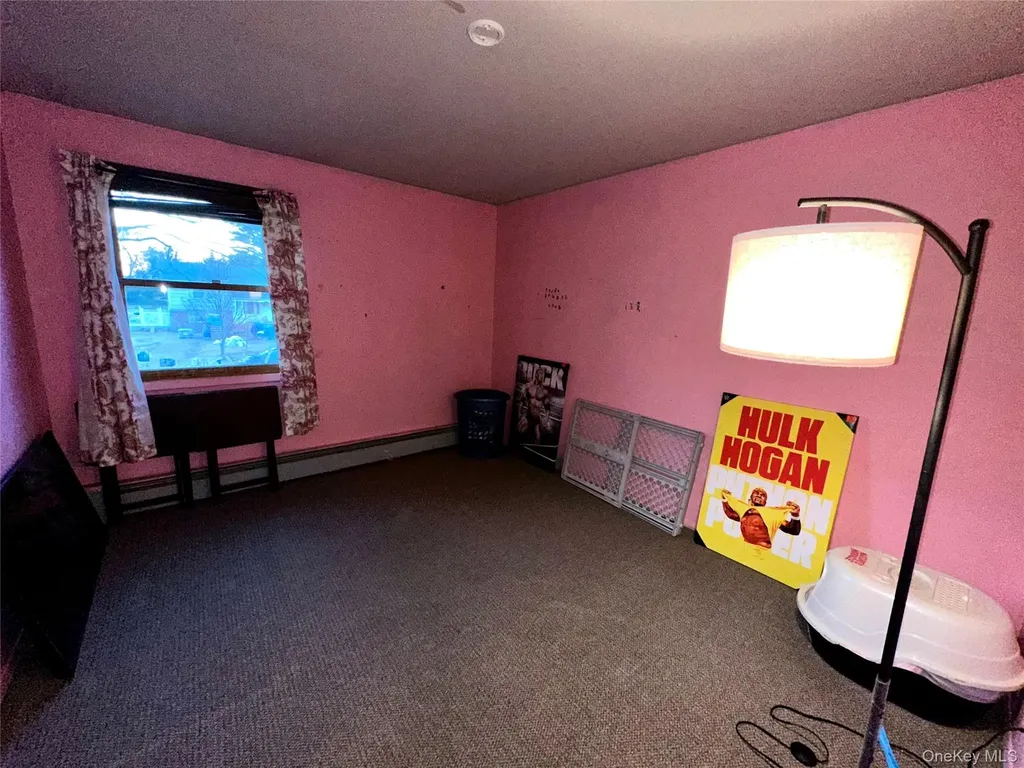 27 Wedgewood Drive Coram NY 11727