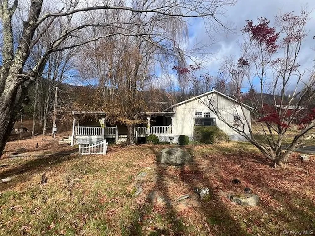 244 Upper Samsonville Road Olivebridge NY 12461