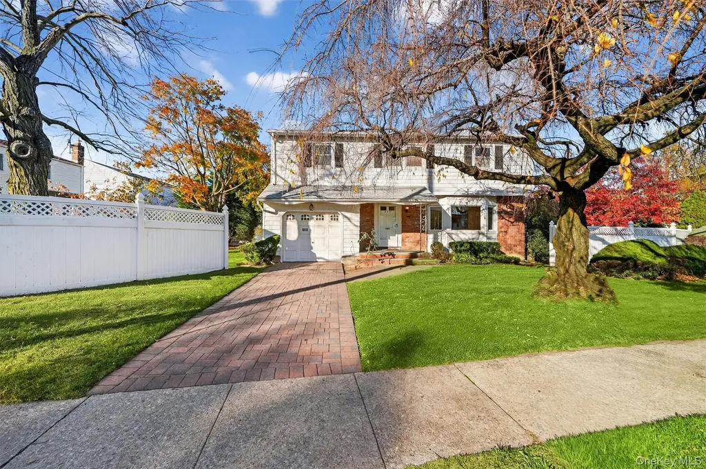 603 Foxhurst Road Baldwin NY 11510