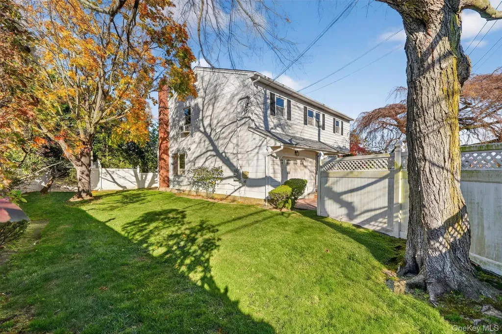 603 Foxhurst Road Baldwin NY 11510
