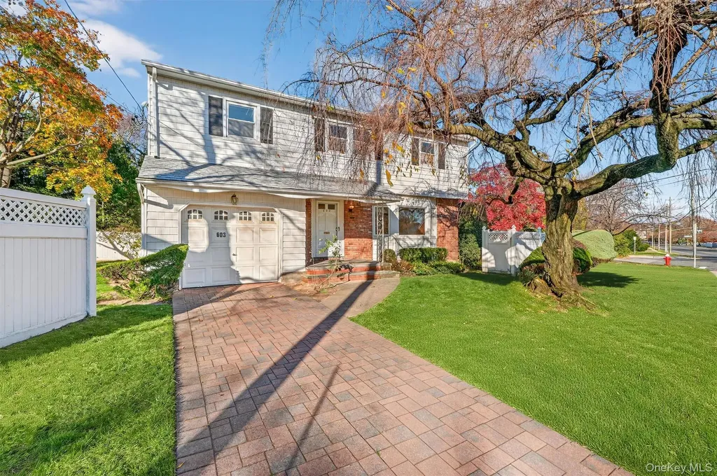603 Foxhurst Road Baldwin NY 11510