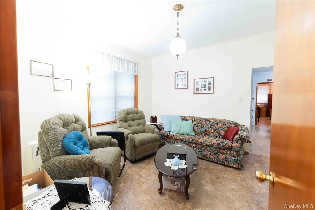 765 E 9th Street Brooklyn NY 11230
