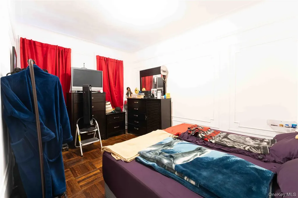 765 E 9th Street Brooklyn NY 11230