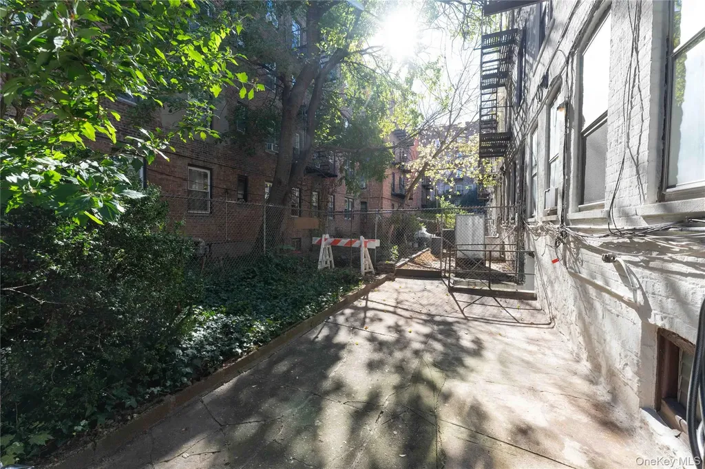 765 E 9th Street Brooklyn NY 11230
