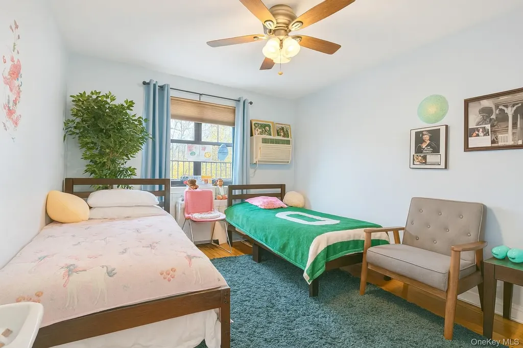 6 West Mill Drive Great Neck NY 11021