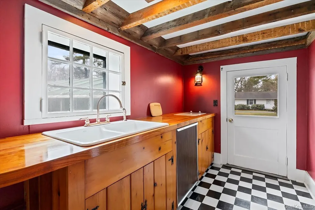 40 Geyser Road Call Listing Agent NY 12866
