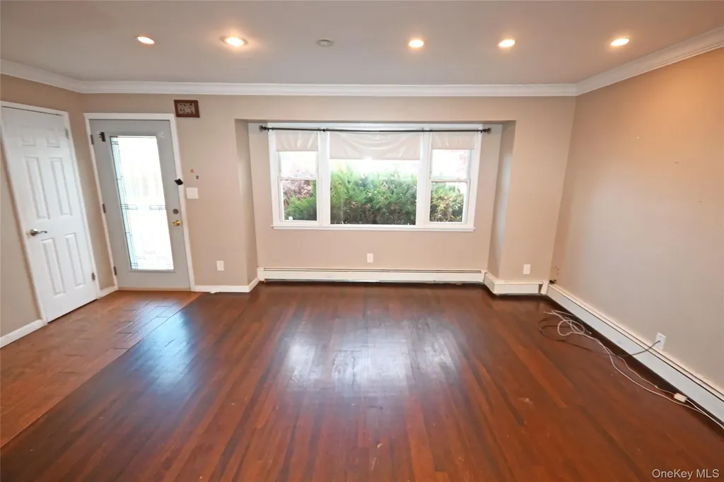 89 Osborne Road West Hempstead NY 11552
