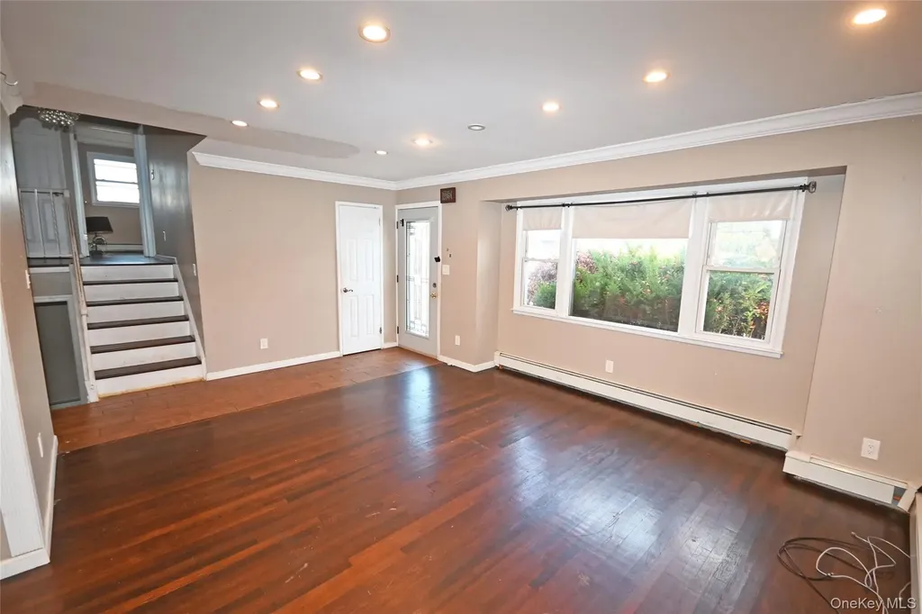 89 Osborne Road West Hempstead NY 11552