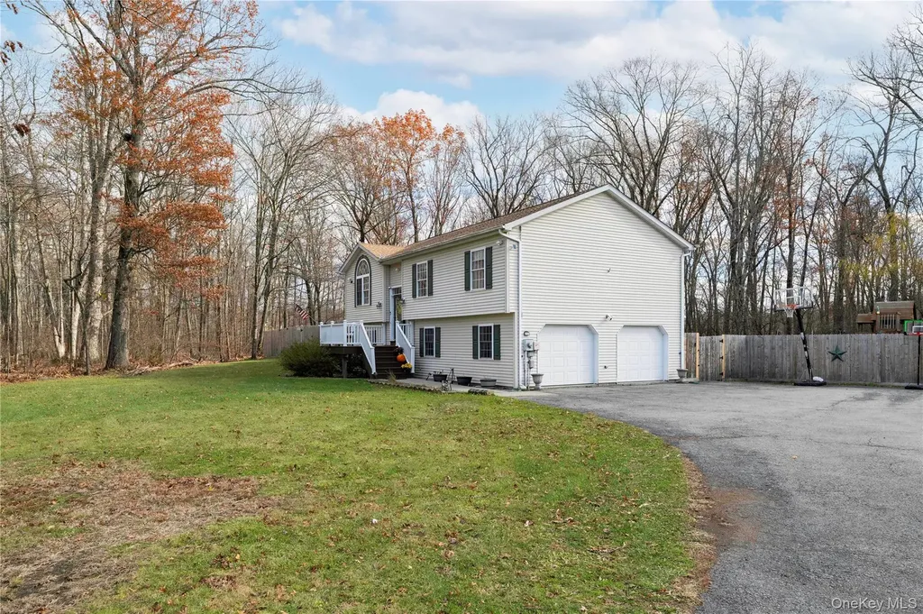 95 Osborne Hill Road Fishkill NY 12524