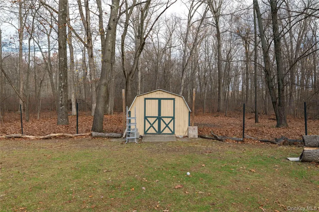 95 Osborne Hill Road Fishkill NY 12524