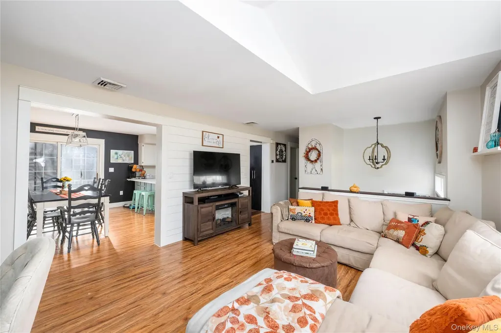 95 Osborne Hill Road Fishkill NY 12524